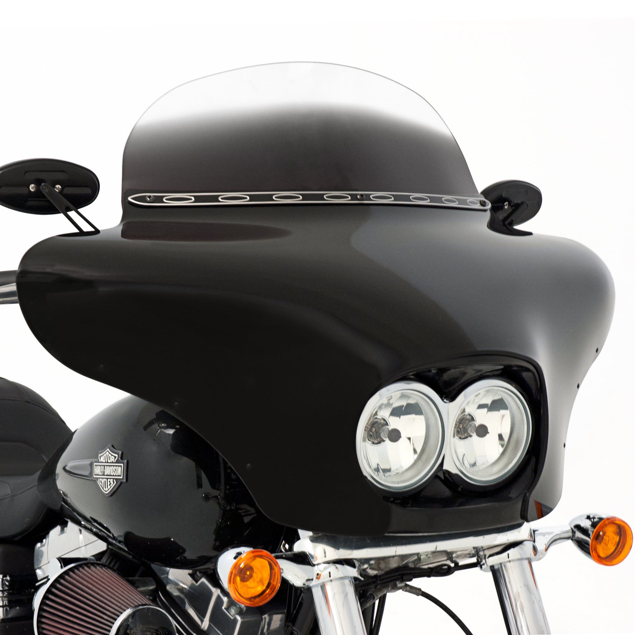 Batwing Fairing on '08 Harley FXDF Fat Bob